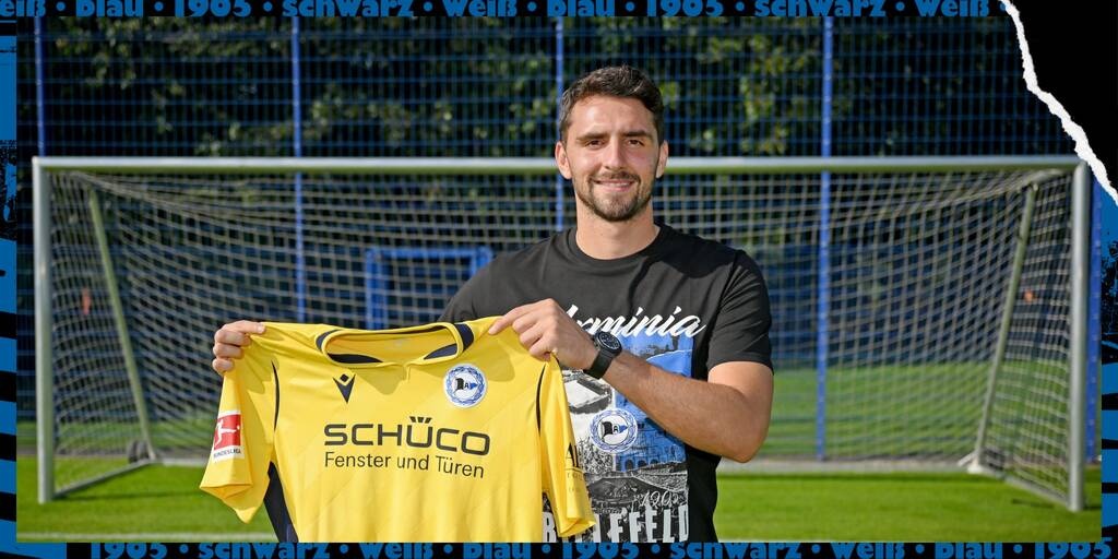 Εκεί συνεχίζει την καριέρα του ο Στέφανος Καπίνο