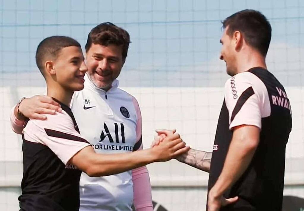 Ο πιτσιρικάς που ξάφνιασε τον Μέσι! (Video+Photos)