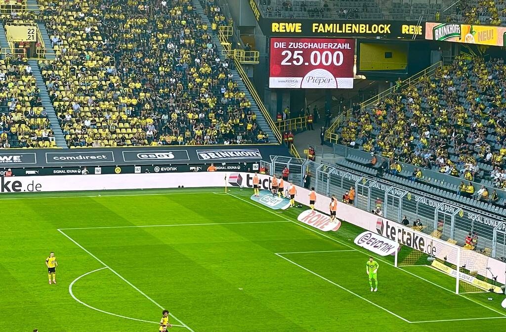 Bundesliga: Ξεκίνημα με πεντάρα η Ντόρτμουντ