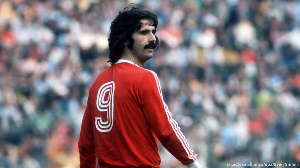 Μπάγερν Μονάχου: Τίμησε τον Γκερτ Μίλερ (photos+video)