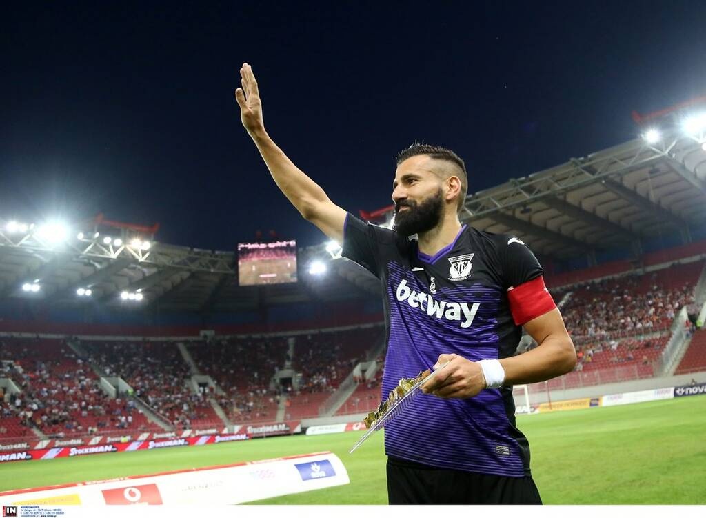 Πρόταση στον Σιόβα για επιστροφή στην Ελλάδα