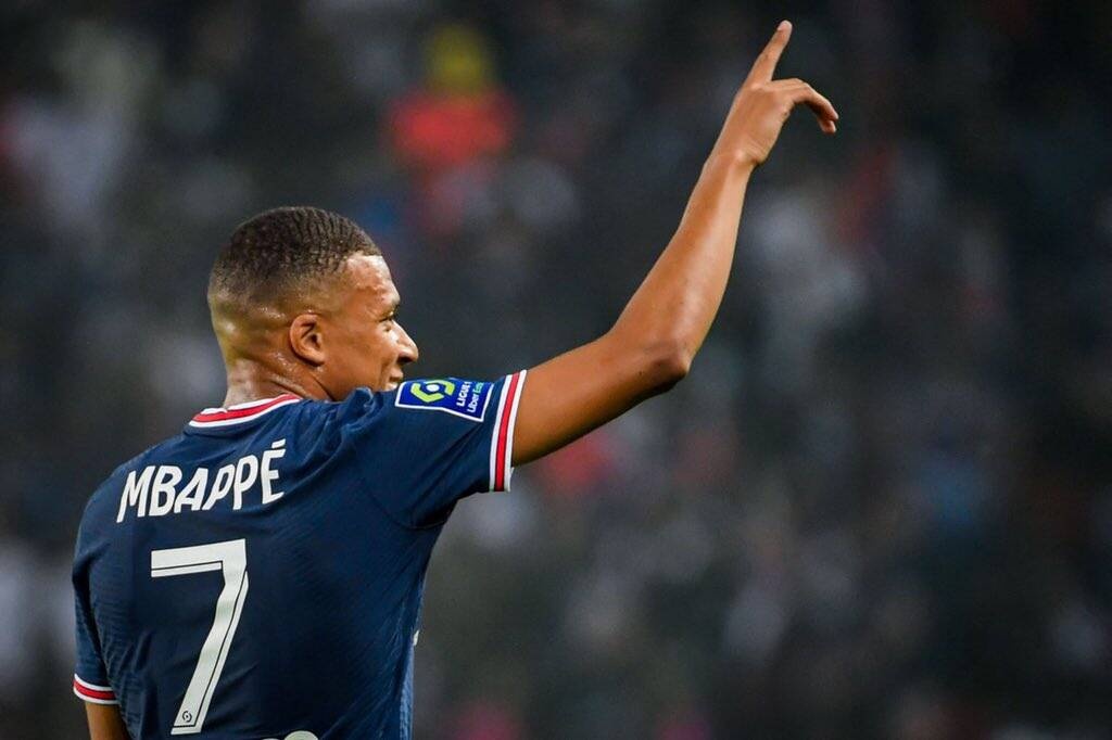 Ανατροπή με Εμπαπέ - Η απόφασή του για το μέλλον του