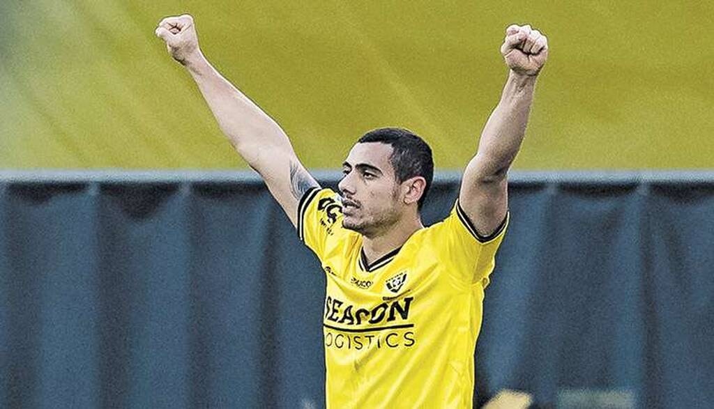 Γιακουμάκης: Μόνιμος κάτοικος Γλασκόβης! (Photos)