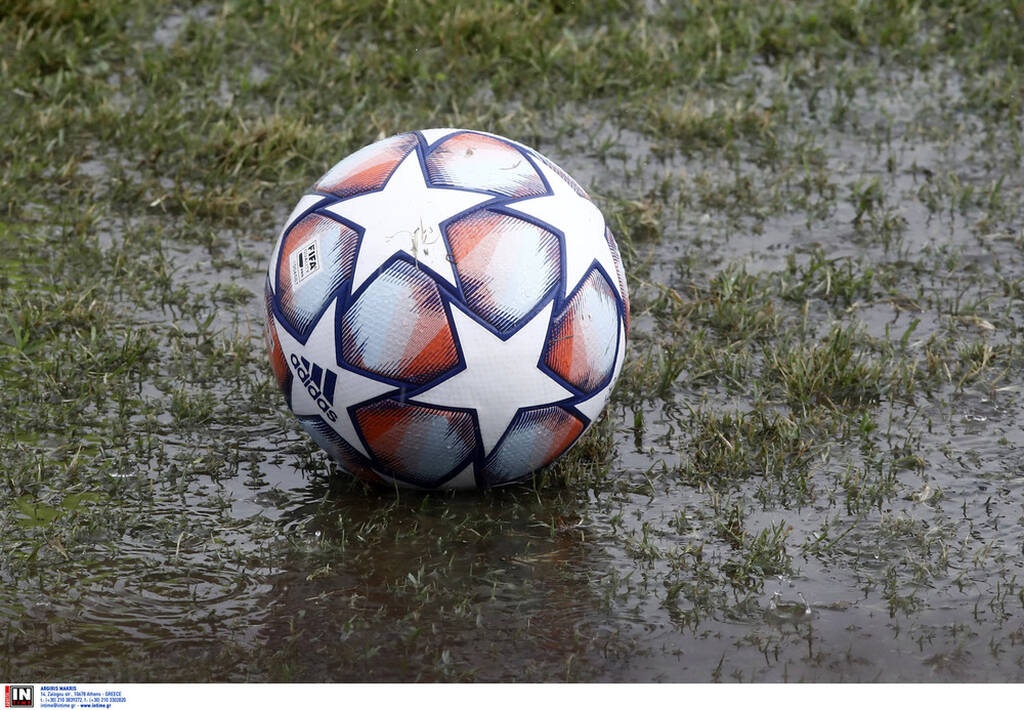 ΠΑΟΚ-Βαλερένγκα: Champions League γυναικών στη… λάσπη – Εικόνες ντροπής από το γήπεδο