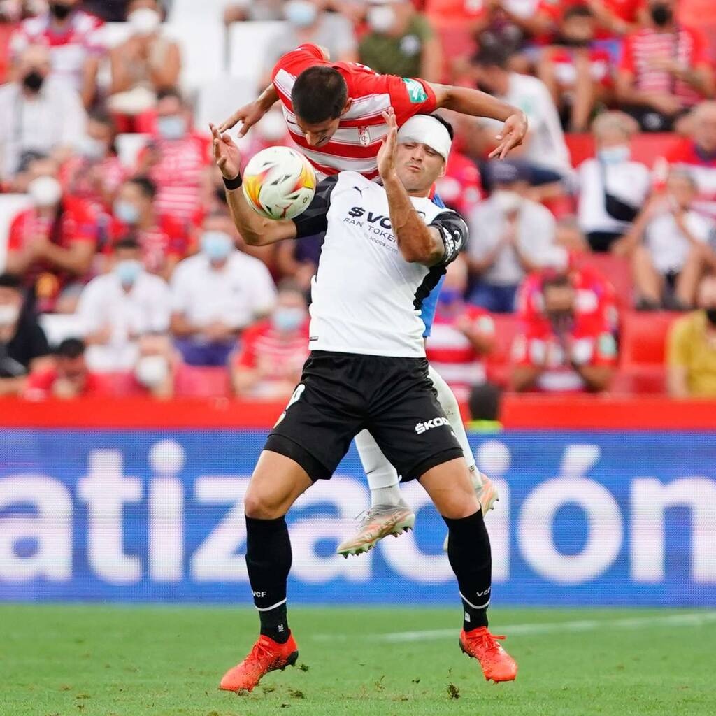 La Liga: Ισοπαλίες σε Γρανάδα και Βαρκελώνη! (Photos)
