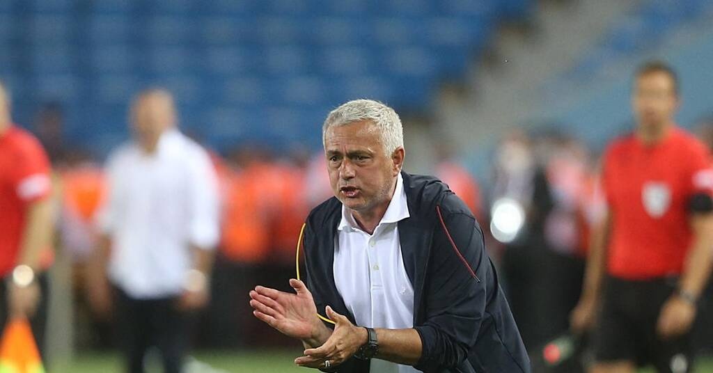 Ρόμα: Η βραδιά-ρεκόρ του Ζοσέ Μουρίνιο (photos+video)