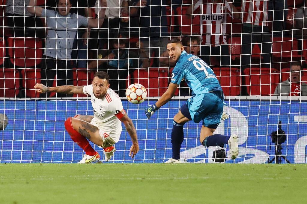 Champions League: Μυθική κίνηση από την Μπενφίκα - Άλλαξε το όνομα στο Twitter για τον Βλαχοδήμο
