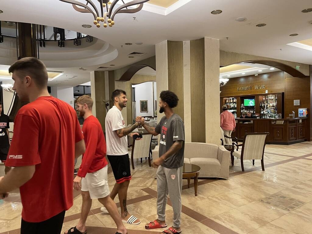 Ολυμπιακός: Αφίχθη στο Πράβετς ο Τάιλερ Ντόρσεϊ