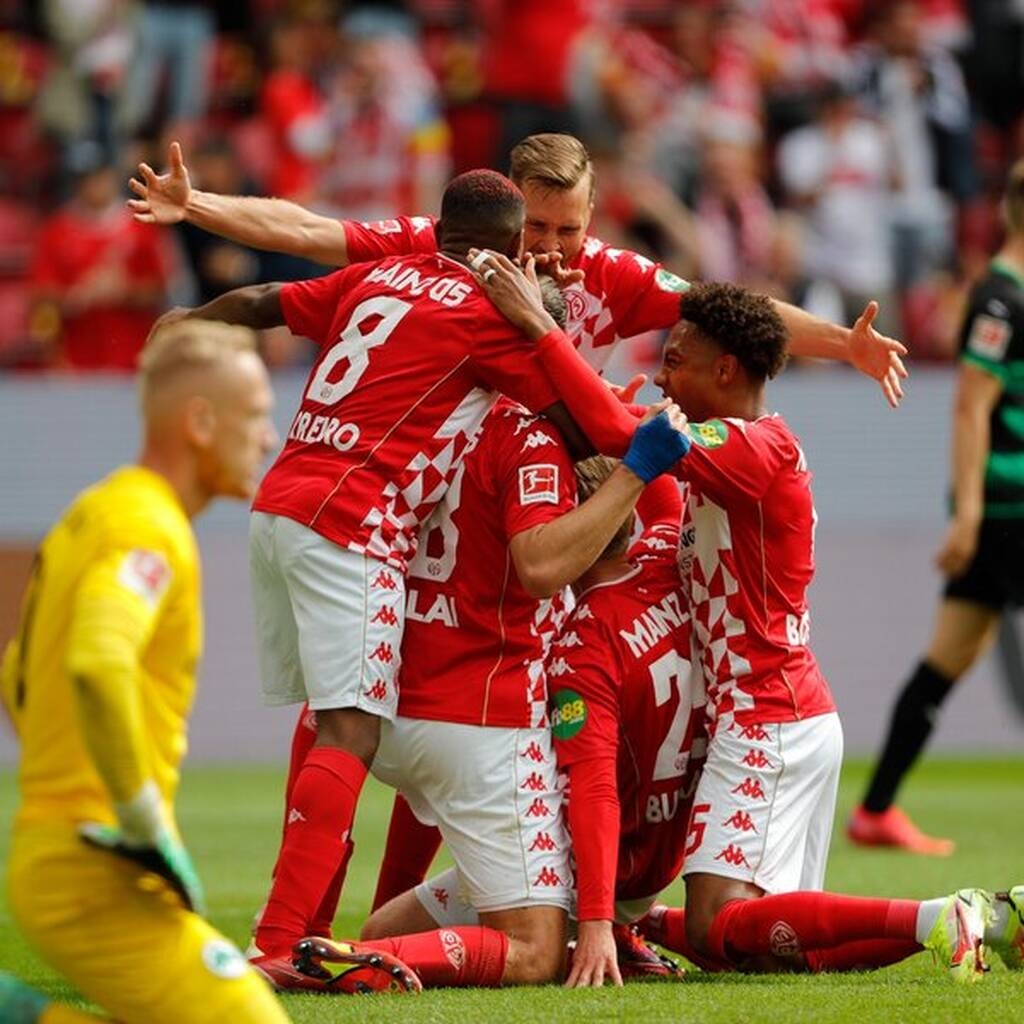Bundesliga: Τεσσάρα και κορυφή η Λεβερκούζεν, παρέα με τη Φράιμπουργκ! (videos+photos)