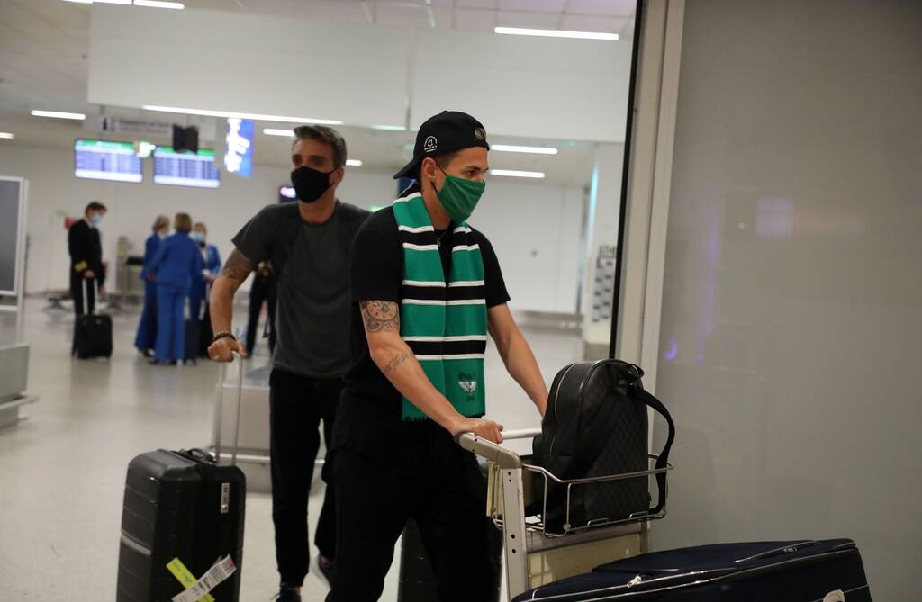 Παναθηναϊκός: Ήρθε με συστάσεις Ζιλμπέρτο Σίλβα ο Ματέους Βιτάλ! (Photos)