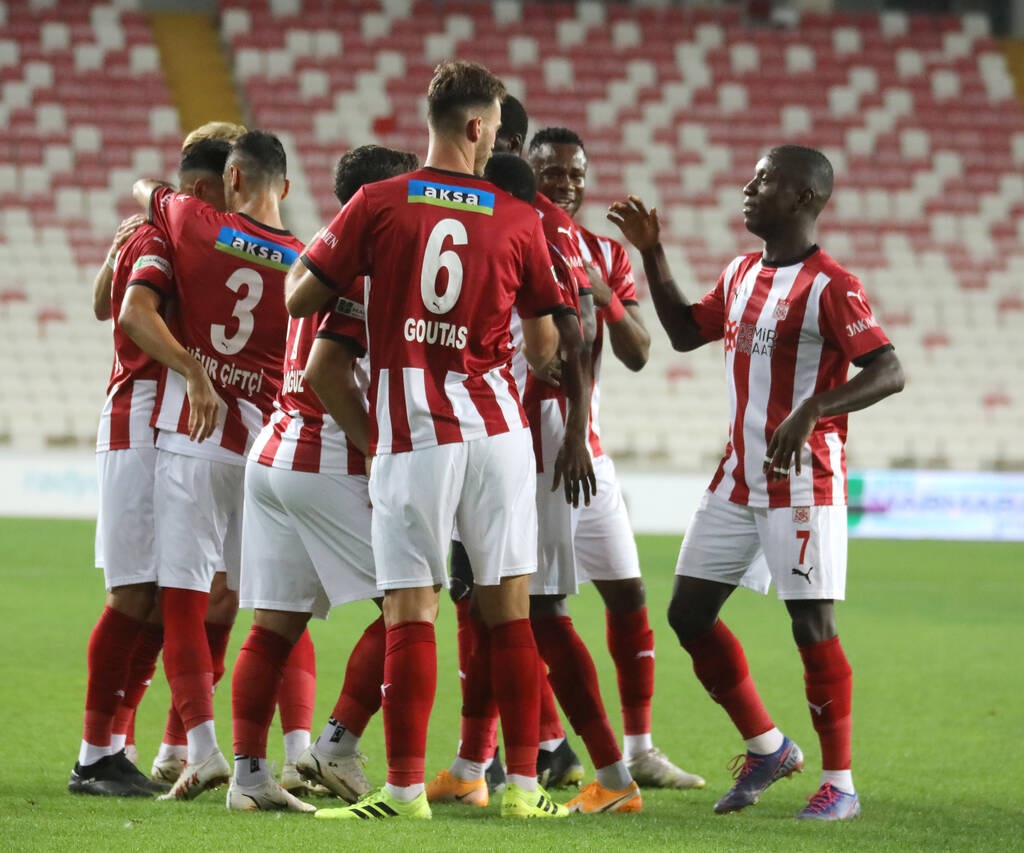 Τουρκία: Δύο γκολ ο Γούτας για τη Σίβασπορ, ασίστ ο Μπακασέτας! (photos)