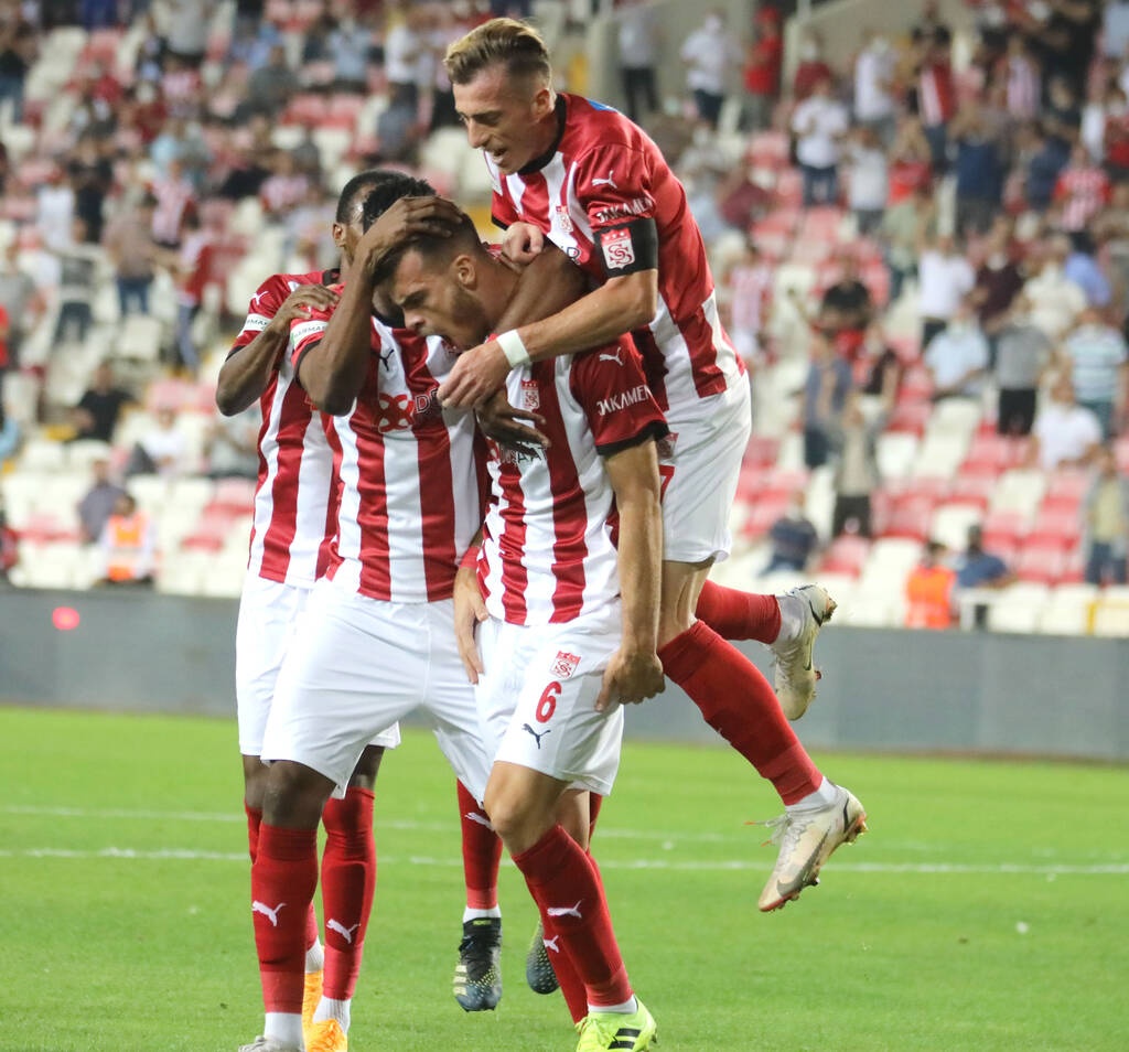 Τουρκία: Δύο γκολ ο Γούτας για τη Σίβασπορ, ασίστ ο Μπακασέτας! (photos)