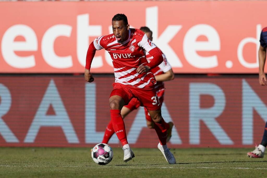 Απόλλων Σμύρνης: Στην Ελλάδα ο Φαν Λα Πάρα (photos+videos)