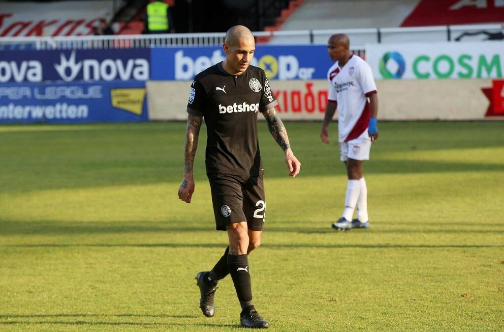 ΟΦΗ: Πλήγμα με Μεγιάδο - Μπαίνει στο χειρουργείο (photos)