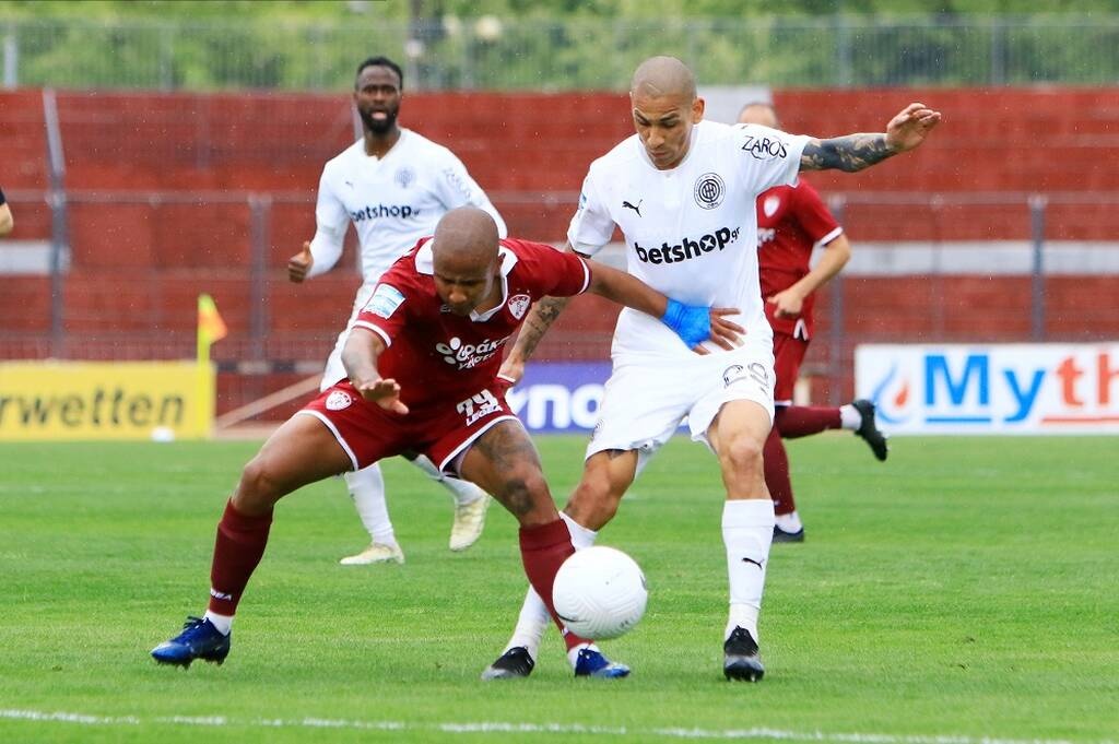 ΟΦΗ: Πλήγμα με Μεγιάδο - Μπαίνει στο χειρουργείο (photos)