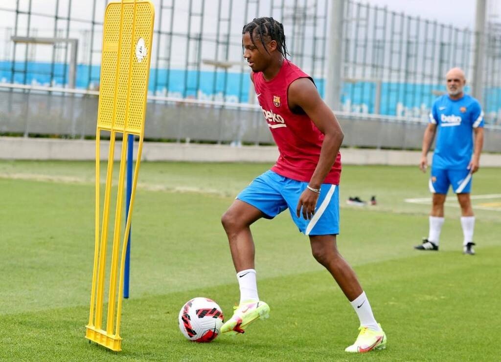 Μπαρτσελόνα: Θέλει να δέσει τα μεγάλα της ταλέντα (photos)