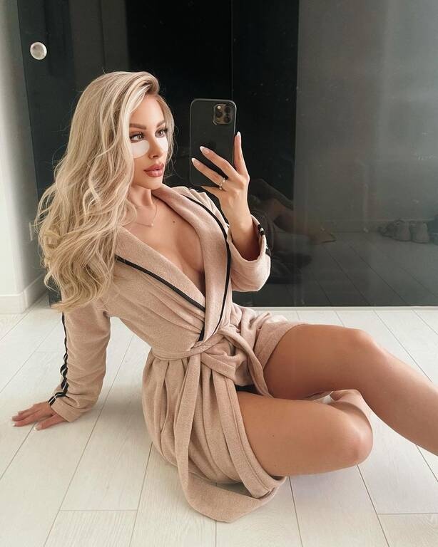 ΠΑΟΚ: Κλέβει την παράσταση στη Χαλκδική σύντροφος ξένου παίκτη! (photos)