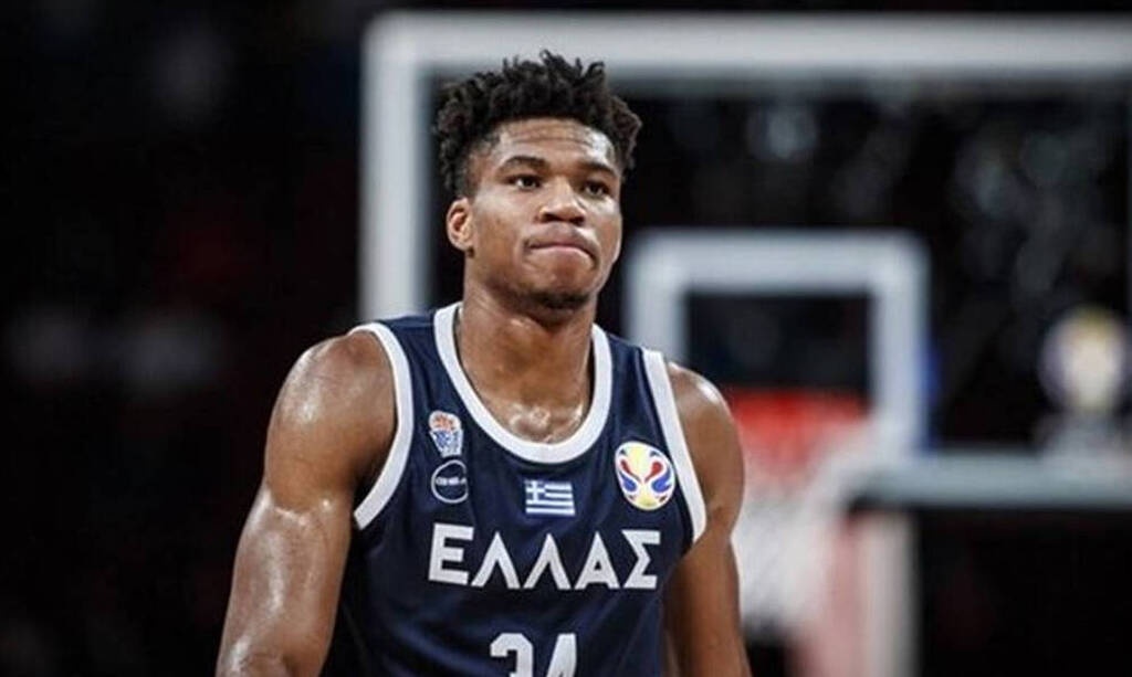 Eurobasket 2022: Ανυπόμονος να φορέσει τα «γαλανόλευκα» ο Γιάννης Αντετοκούνμπο (photos)