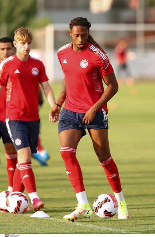 Ολυμπιακός: Επιστρέφει στις προπονήσεις ο Σεμέδο