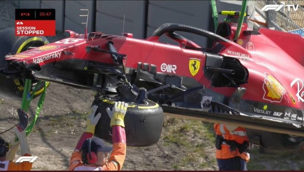 Ατύχημα στη Formula 1: Ο Σάινθ έχασε τον έλεγχο και έπεσε πάνω σε τοίχο (photos+video)