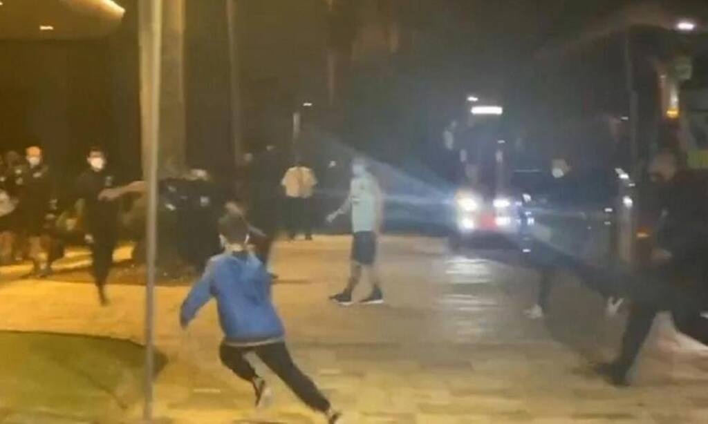 Τεράστιος Μέσι: Παρενέβη στους σεκιουριτάδες για να βγει φωτογραφία με πιτσιρικά (photos+video)