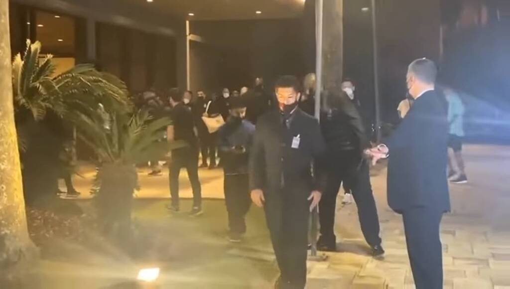 Τεράστιος Μέσι: Παρενέβη στους σεκιουριτάδες για να βγει φωτογραφία με πιτσιρικά (photos+video)