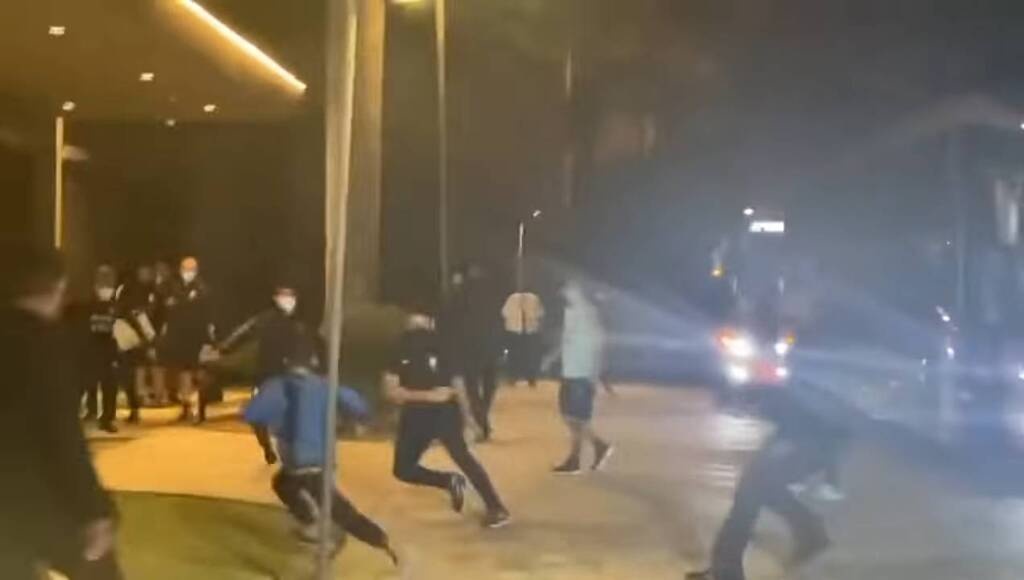 Τεράστιος Μέσι: Παρενέβη στους σεκιουριτάδες για να βγει φωτογραφία με πιτσιρικά (photos+video)