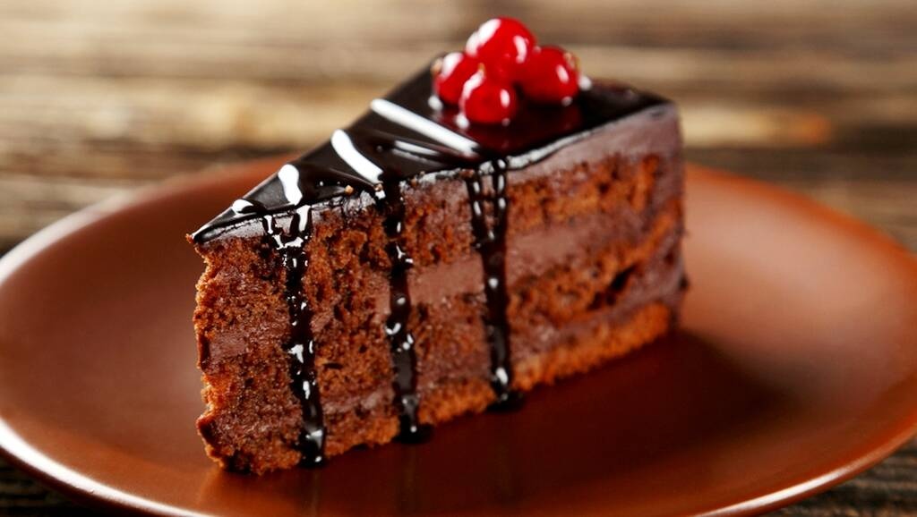 Πάστα: 400 δραχμές (1,17 ευρώ), σήμερα κατά μέσο όρο 2,50 €.