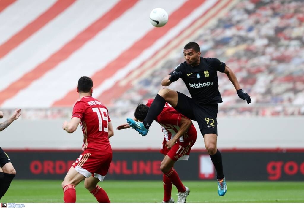 Διακοφώτης για Ρόουζ: «Αν παραβιάστηκαν οι κανονισμοί, τότε πρέπει να επιληφθεί η FIFA»