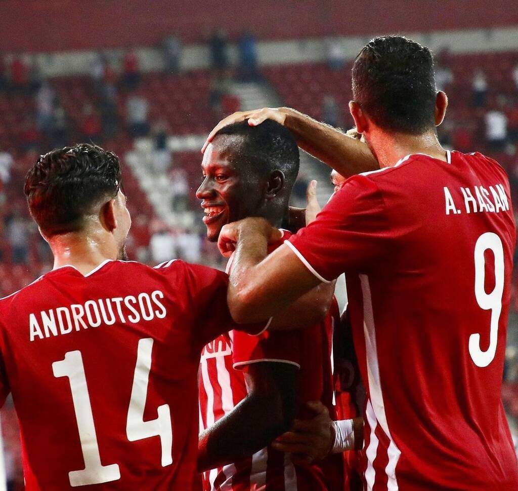 Ολυμπιακός: Στην αναζήτηση λύσεις για Καμαρά-Κανέ (photos)