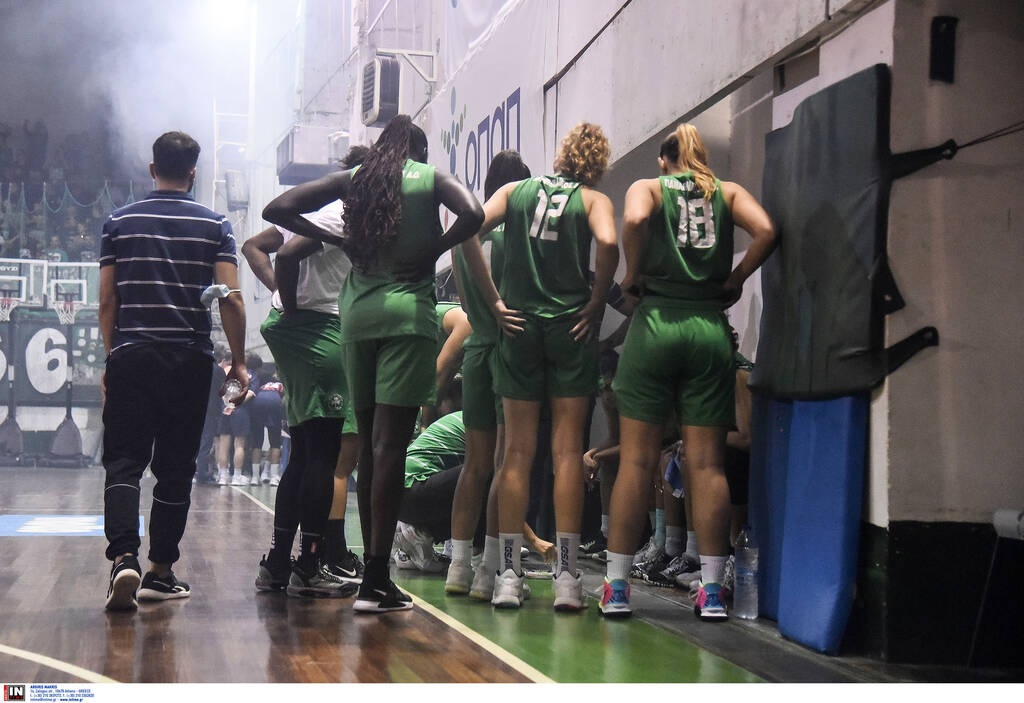 Μπάσκετ γυναικών - Παναθηναϊκός: Σήκωσαν την κούπα οι «πράσινες»
