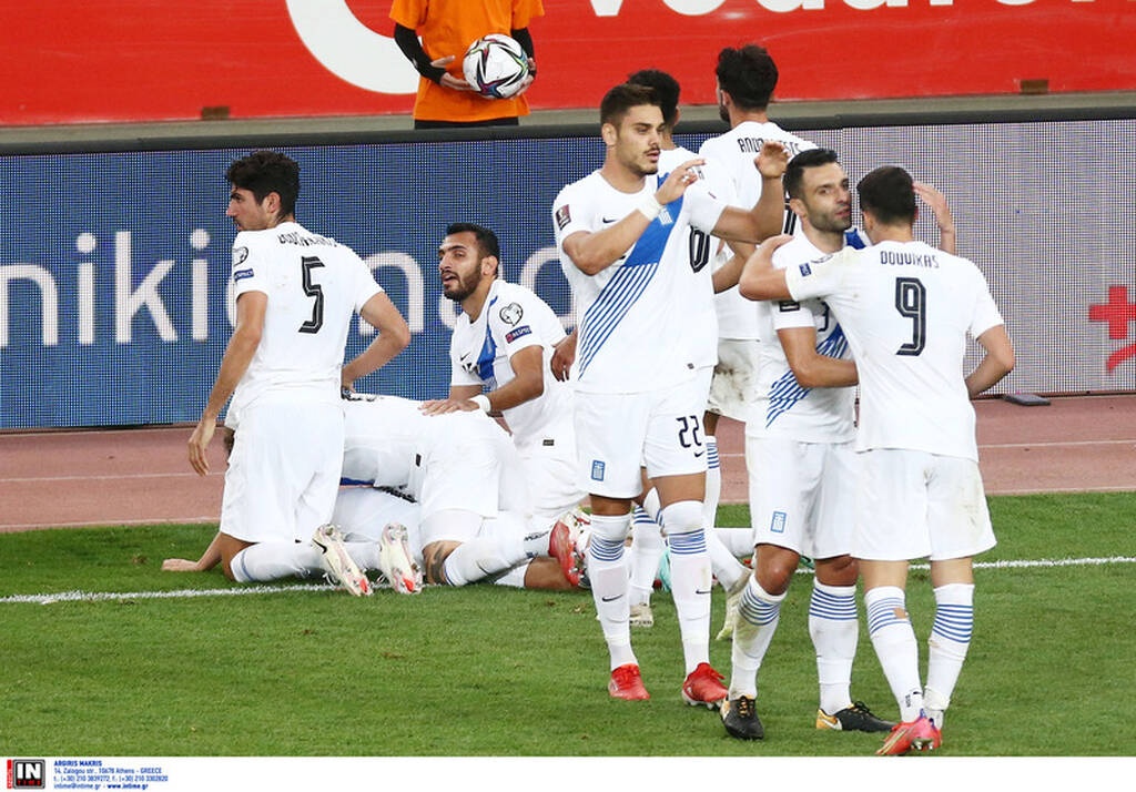 Ελλάδα-Σουηδία: Έκρυψαν τη μπάλα οι διεθνείς, υπέροχο γκολ για το 1-0 ο Μπακασέτας! (videο+photos)