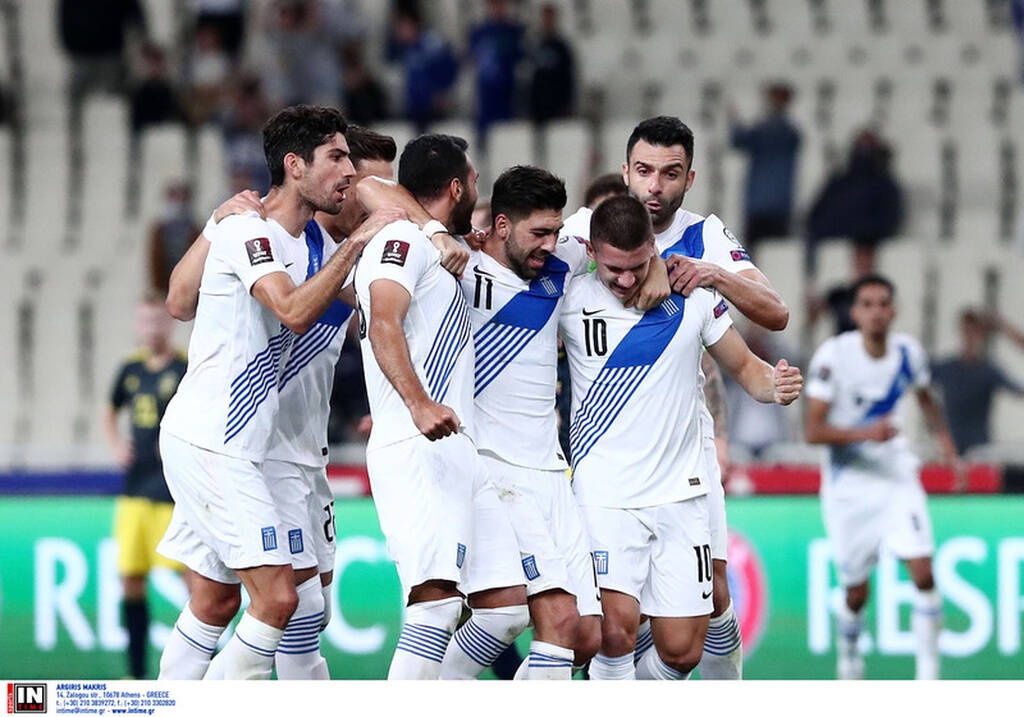Ελλάδα-Σουηδία 2-1: Οι αγκαλιές στον Φαν’τ Σχιπ και οι έξαλλοι πανηγυρισμοί στο ΟΑΚΑ! (video+photos)