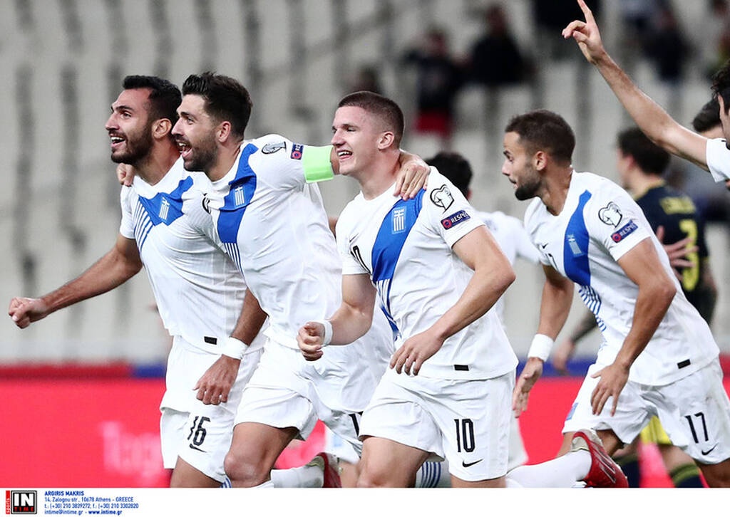 Ελλάδα-Σουηδία 2-1: Οι αγκαλιές στον Φαν’τ Σχιπ και οι έξαλλοι πανηγυρισμοί στο ΟΑΚΑ! (video+photos)