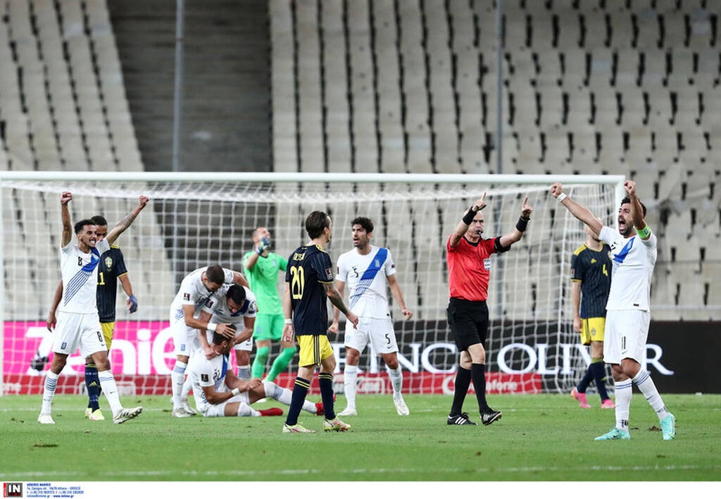 Ελλάδα-Σουηδία 2-1: Οι αγκαλιές στον Φαν’τ Σχιπ και οι έξαλλοι πανηγυρισμοί στο ΟΑΚΑ! (video+photos)