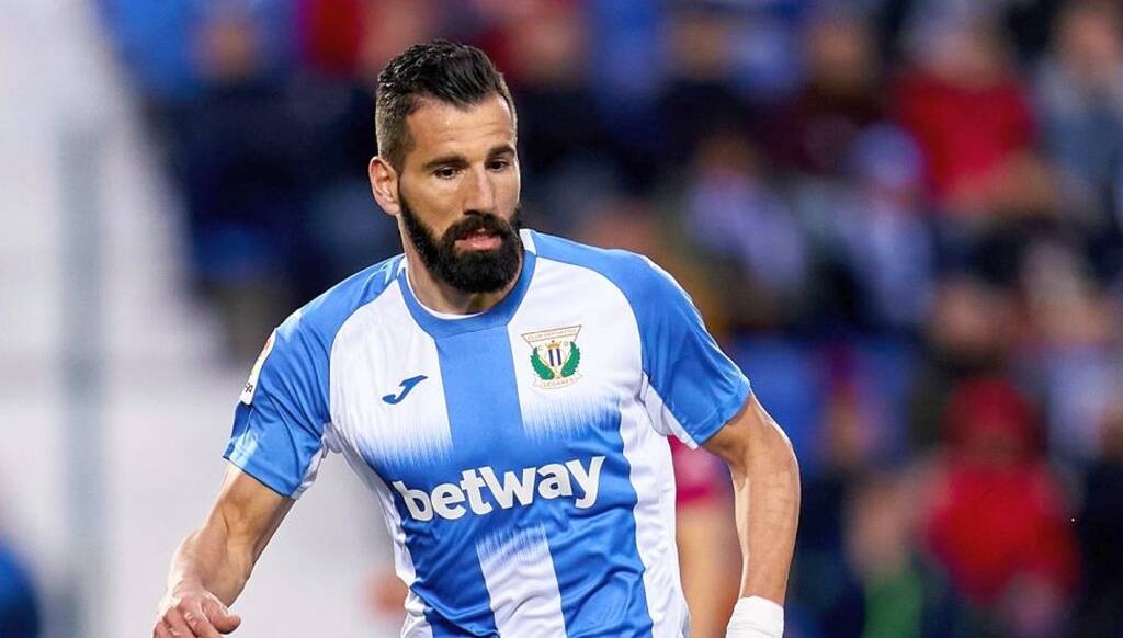 Οριστικό: Εκεί θα αγωνίζεται ο Δημήτρης Σιόβας (photos)