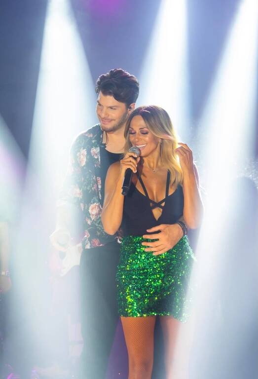 Έλλη Κόκκινου - Λούκας Γιώρκας : 10 sold out Σαββατοκύριακα στην Κύπρο