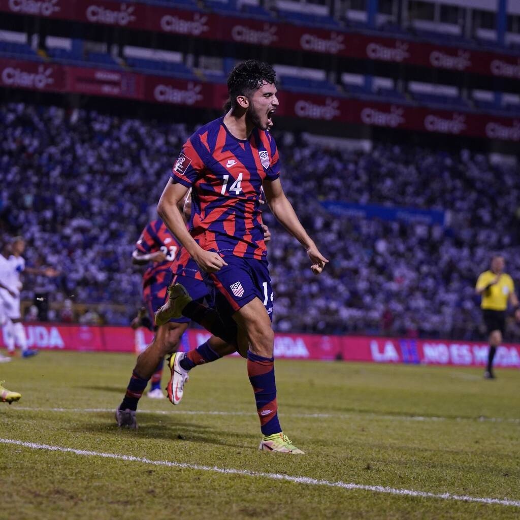 Προκριματικά Μουντιάλ 2022: Τεράστια ανατροπή οι ΗΠΑ, ζωντανό το όνειρο με τεσσάρα (video+photos)