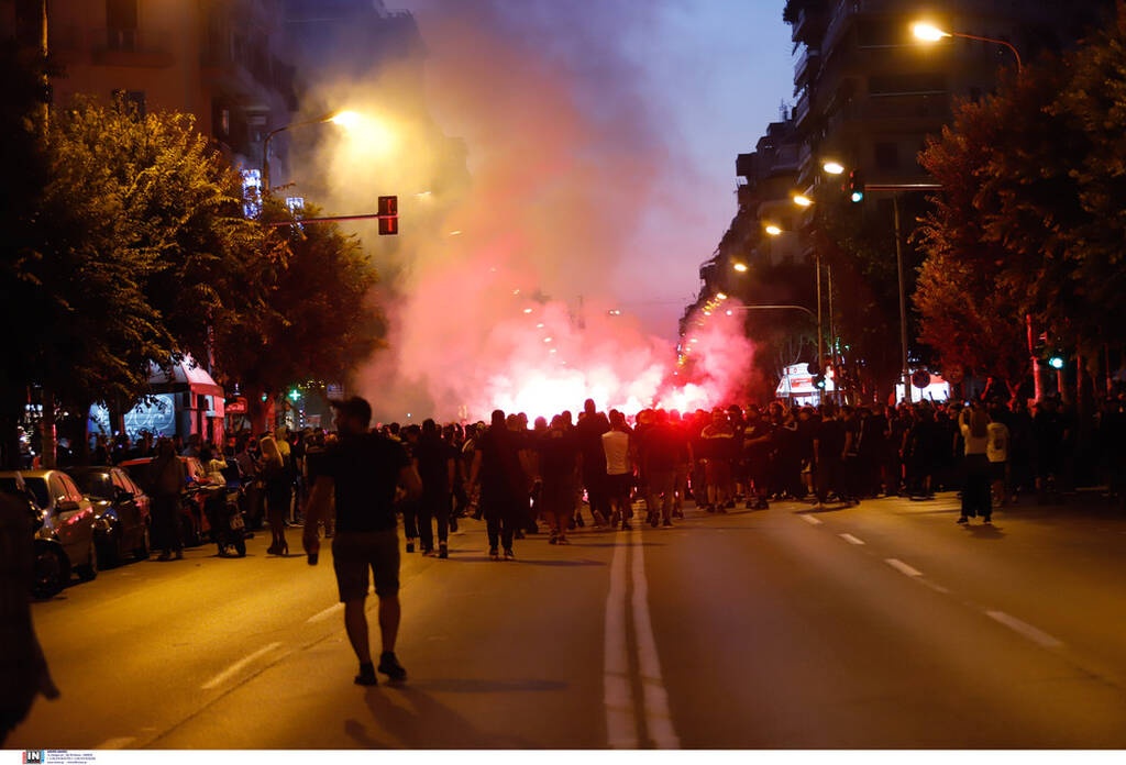 Πορεία οπαδών του ΠΑΟΚ