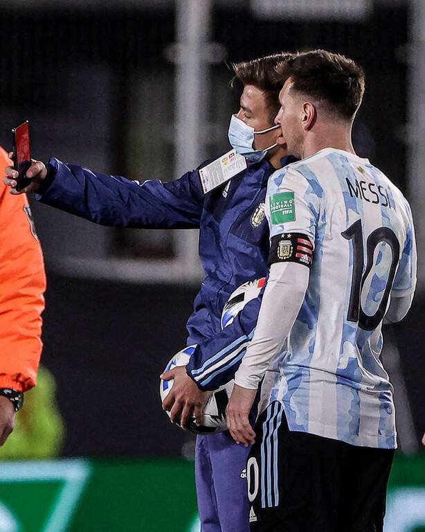 Μέσι: Με ιδιωτικό αεροπλάνο επιστροφή στο Παρίσι! (Photos)