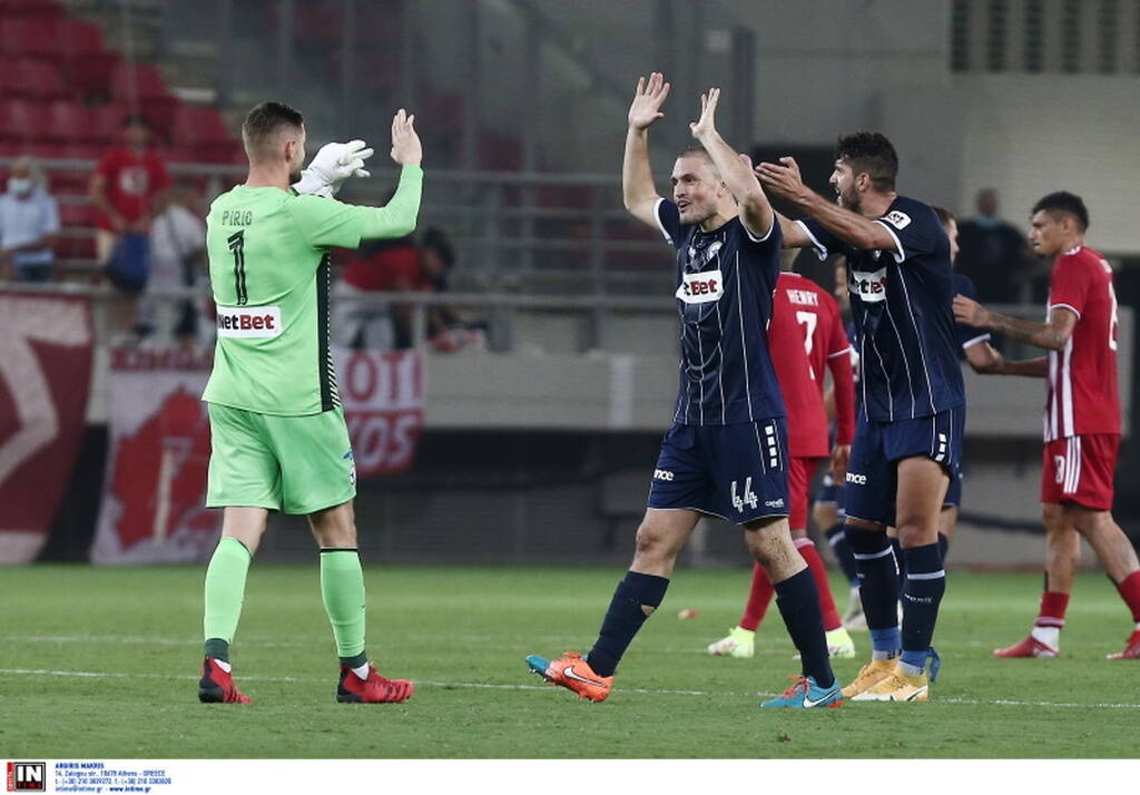 Κυριάκος Παπαδόπουλος: Επέστρεψε, αποδοκιμάστηκε και έστειλε μήνυμα - «Τα καλύτερα έρχονται»