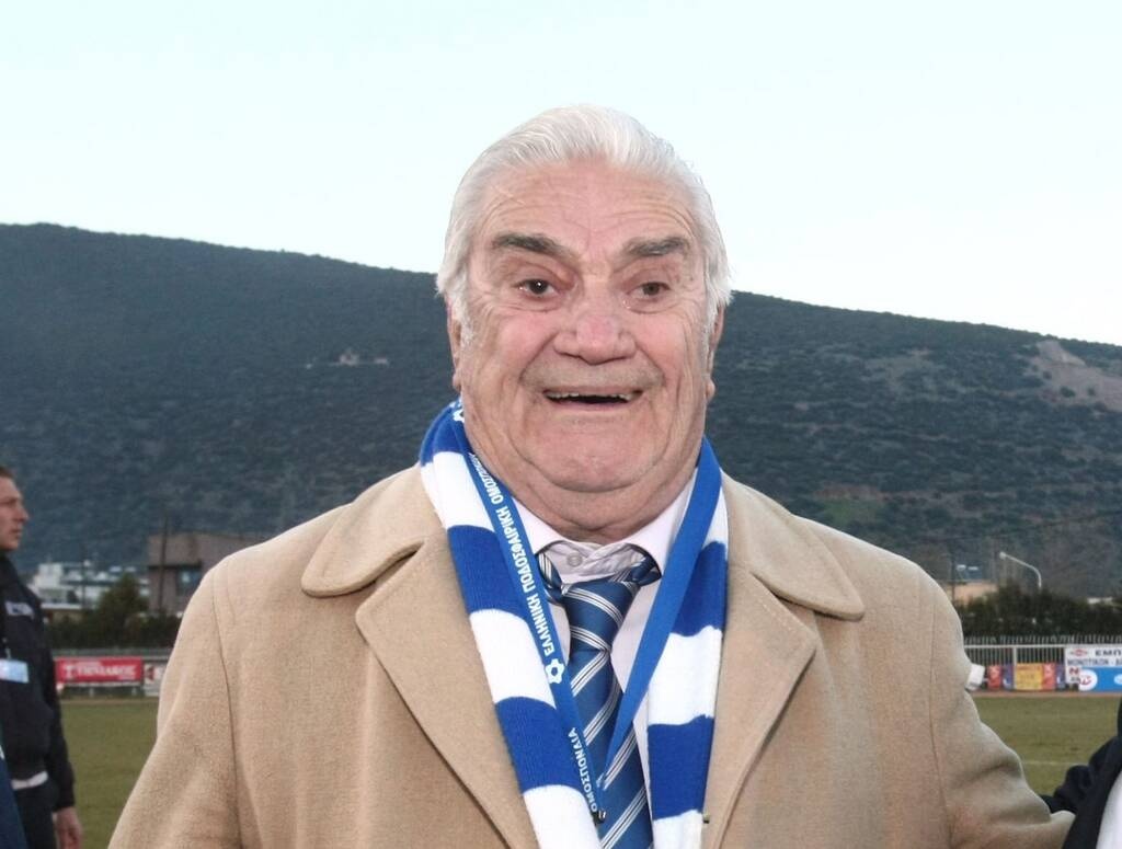 Θλίψη για τον θρυλικό Εθνικάρα - Πέθανε ο Γιάννης Ματζουράνης