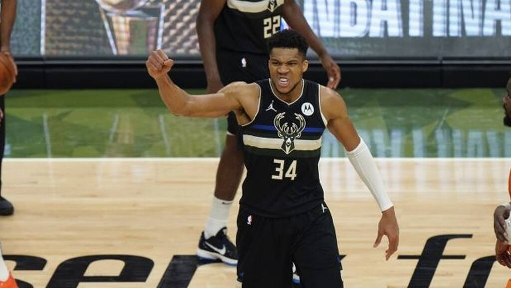 Αντετοκούνμπο και Γκάλης μαζί - Η φωτογραφία του... αιώνα (photos)