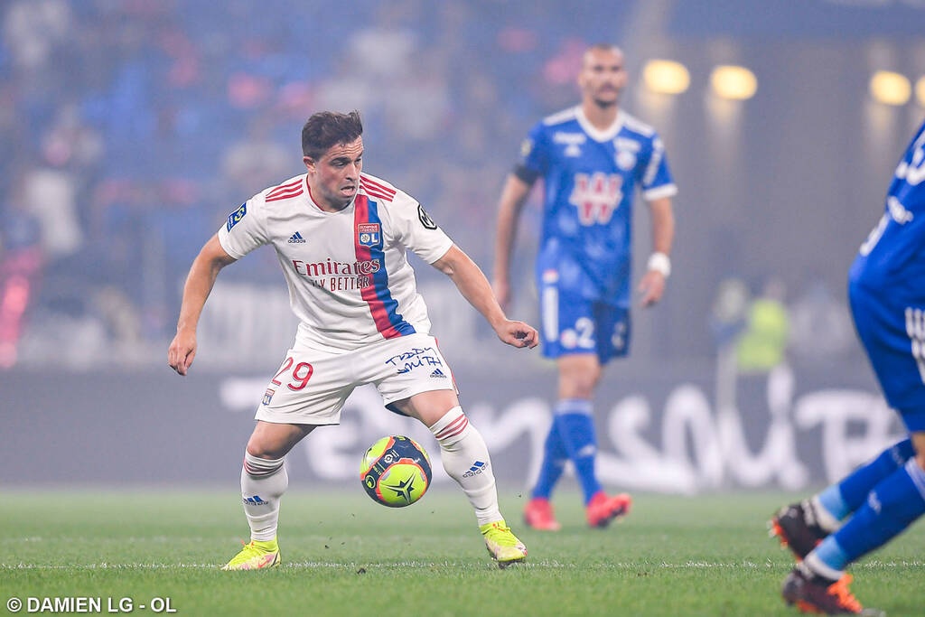 Ligue 1: Άνετη νίκη για τη Λιόν (photos)
