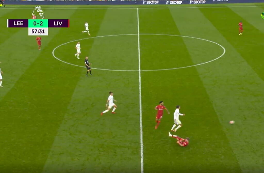 Λίβερπουλ: Σοκαριστικός τραυματισμός για Έλιοτ - Σκληρές εικόνες (video)