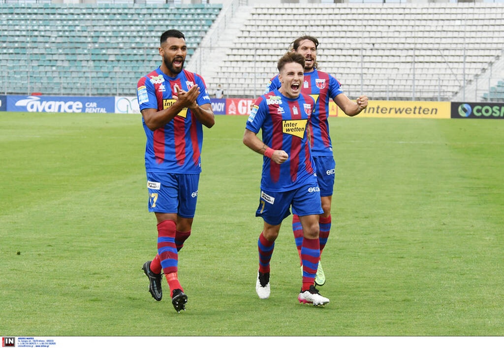 Βόλος: Τήρησε το έθιμο η ομάδα της Μαγνησίας (video+photos)