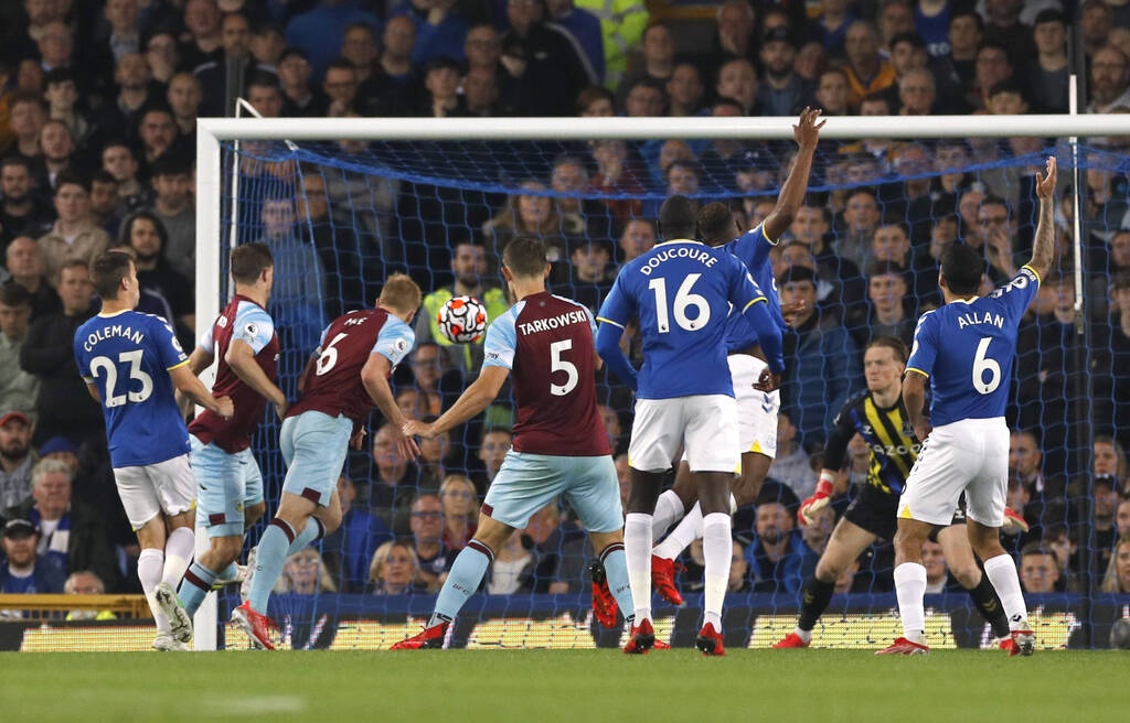 Premier League: Στην κορυφή με τρομερή ανατροπή σε επτά λεπτά η Έβερτον! (photos)