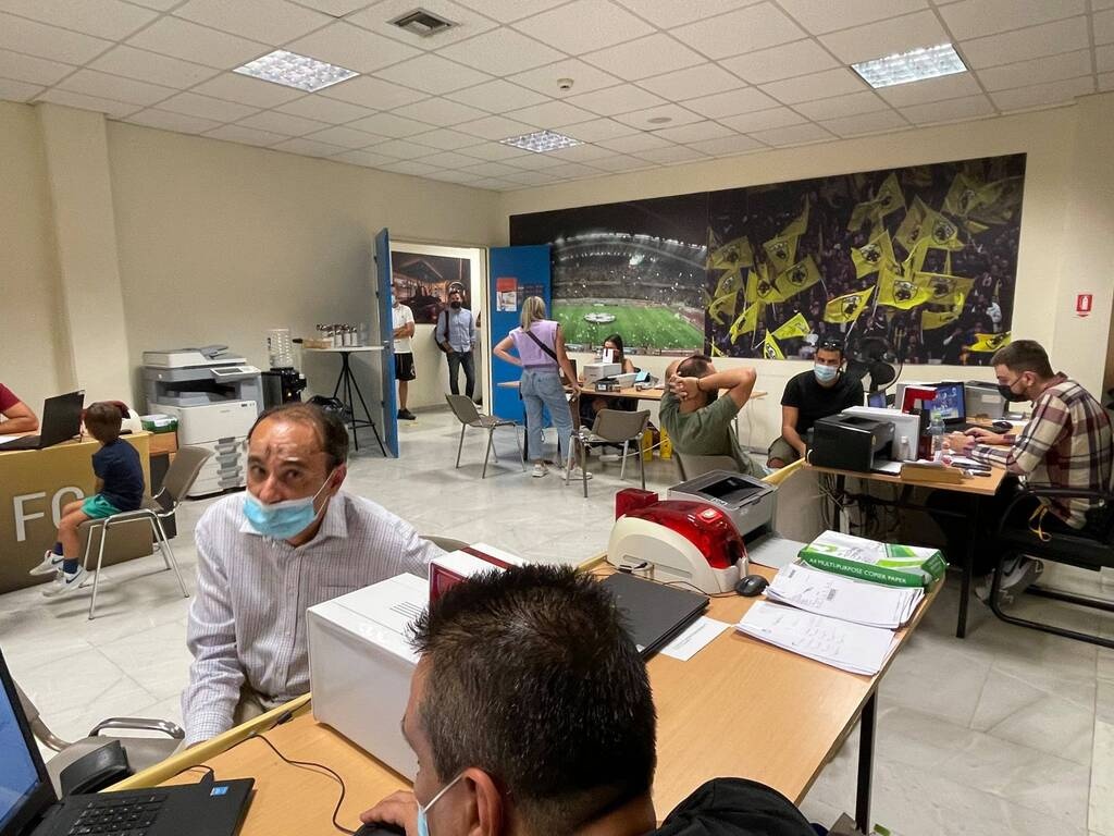 ΑΕΚ: Τρέλα… διαρκείας από τους οπαδούς - Κοντεύει τα 15.000