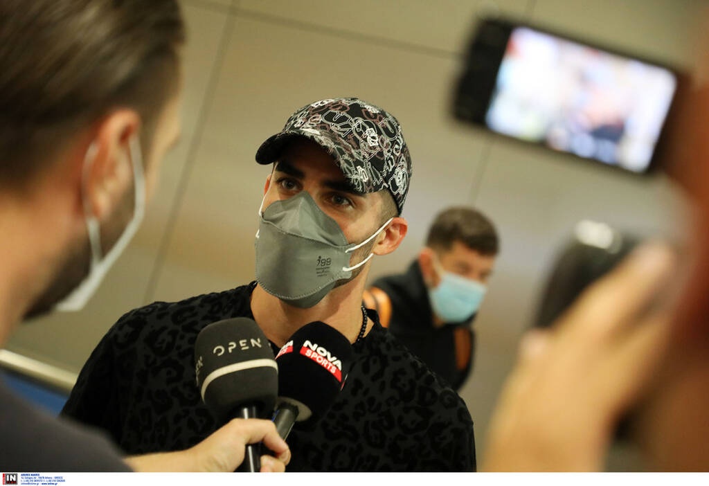 Ενθουσιασμένος με την ΑΕΚ ο Μοχαμαντί: «Μίλησα με Καρίμ και Χατζισαφί»