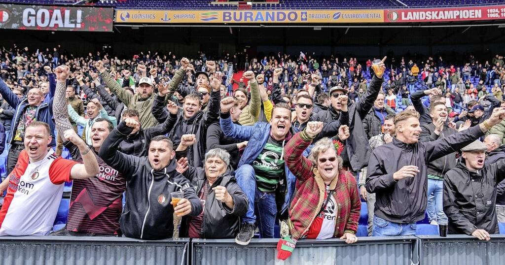 Ολλανδία: Γεμίζουν και πάλι τα γήπεδα